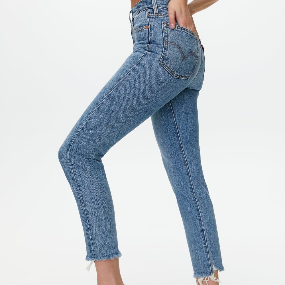 Levi's Wedgie Icon Ankle Straight Jean Distressed, Size 27